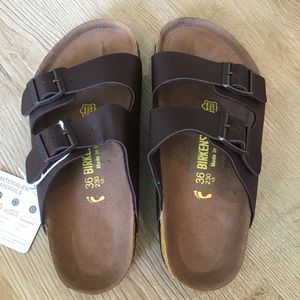 Brand New sz 36 Brown Leather Birkenstock’s